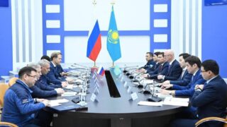Роман Скляр провел переговоры с Денисом Мантуровым