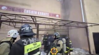 Столичные огнеборцы потушили пожар на паркинге