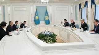 Глава Казахстана Касым-Жомарт Токаев встретился с главой СУАР Эркином Туниязом