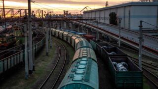 В Казахстане отремонтируют свыше 1400 км железных дорог 