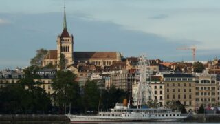 Инфляция в Швейцарии достигла минимального уровня за два с половиной года