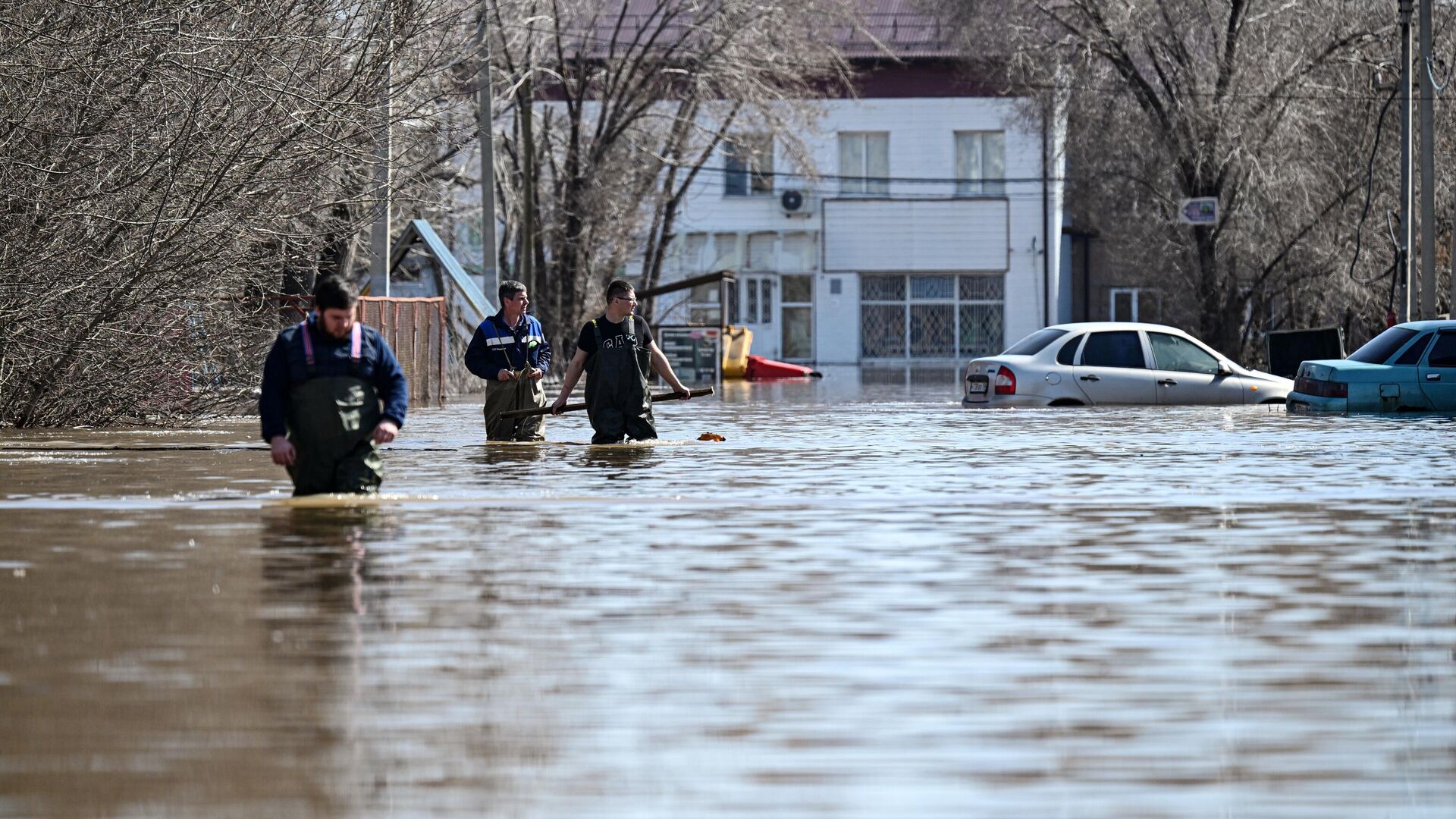 Когда вода из Оренбурга достигнет Уральска