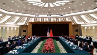 США и Китай начнут обмен мнениями по вопросам отмывания денег, заявила Йеллен