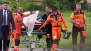 Грозит 25 лет: в Словакии суд арестовал писателя за покушение на жизнь премьер-министра