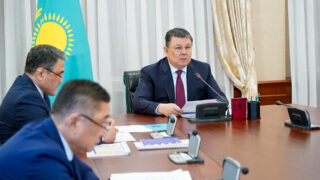 В Казахстане усиливают борьбу с паводками