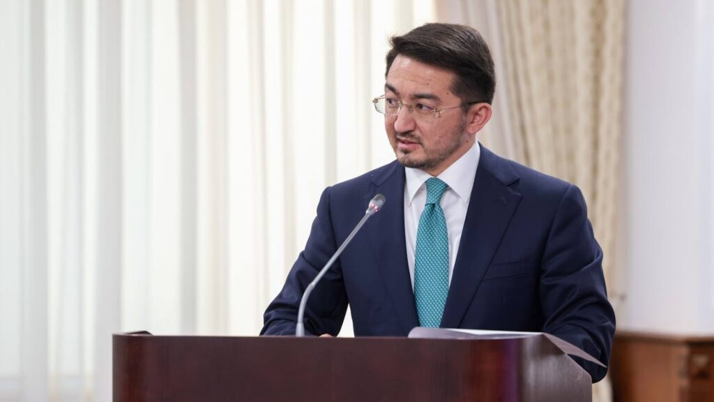 Министр цифрового развития Жаслан Мадиев