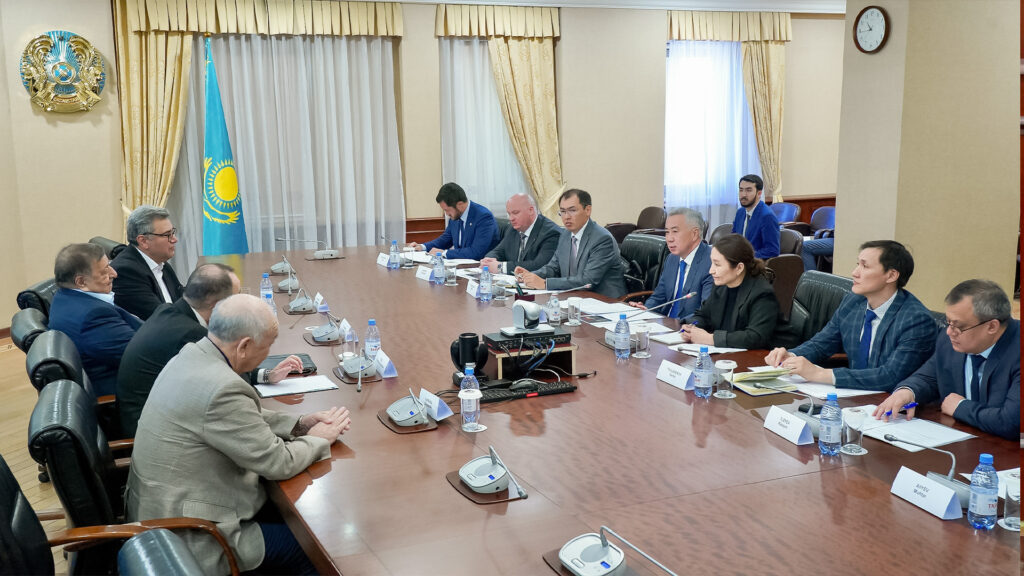 Фото: primeminister.kz.