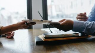 В Казахстане хотят ускорить легализацию работы за рубежом