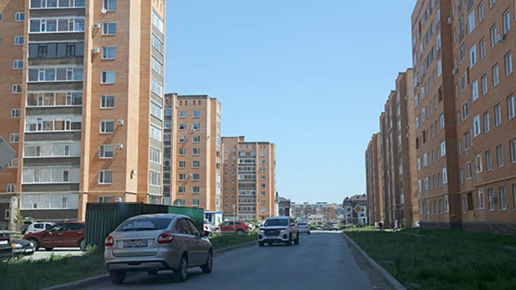 Вид на микрорайон Береке в Костанае