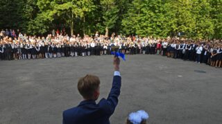 Последний звонок в школах прозвенит не 25 мая: Минпросвещения уточнило дату