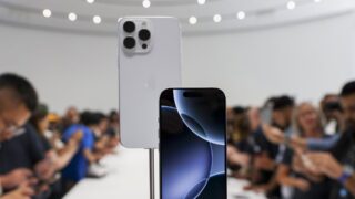 Официальная стоимость нового iPhone 16 в Казахстане колеблется от 560 тысяч до 1,1 млн тенге