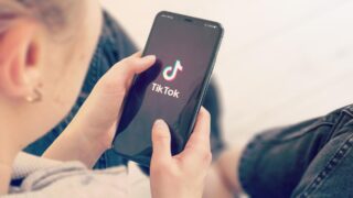 Депутат Мажилиса предложил ограничить социальную сеть TikTok в Казахстане