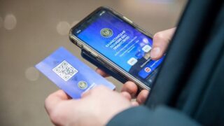 В Казахстане каждый турист может получить карточку с QR-кодом