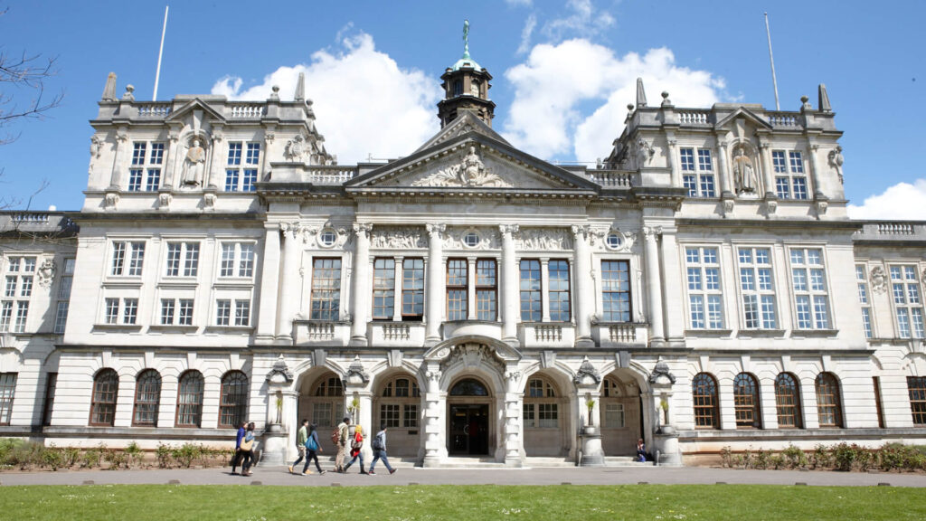 Cardiff University. Фото: universitycompare.com