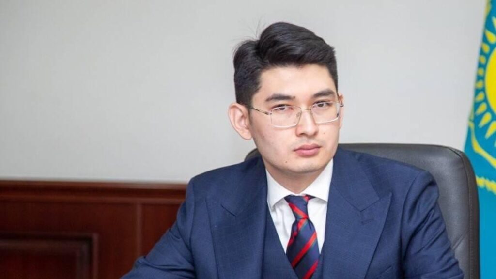 Жандос Актаев.