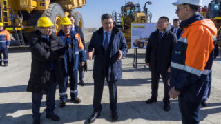 Олжас Бектенов ознакомился с развитием промышленности и поддержкой отечественных производителей в Павлодарской области