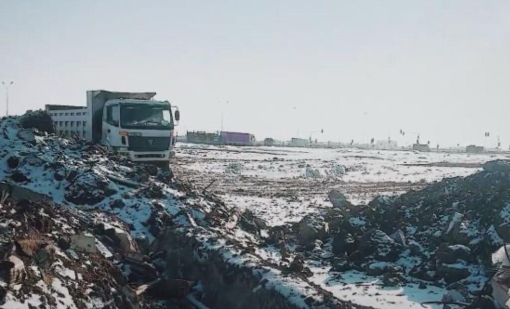 Иллюстрация — Жаңа адамдар требуют немедленного вмешательства: незаконный сброс мусора в Астане!