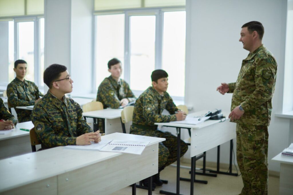 Иллюстрация — Четыре поколения военной доблести: в Национальной гвардии служит целая династия