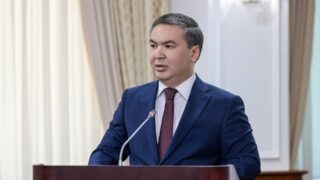Почти 5 трлн тенге вложат в химию и нефтехимию до 2035 года: зачем это нужно