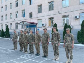 Новые защитники Родины: в воинские части Национальной гвардии прибыли новобранцы из Актау и Павлодарской области