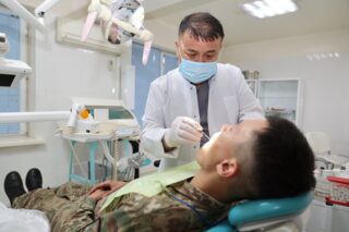 Дантист на боевом посту