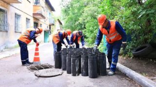 В Караганде меняют канализацию без раскопок