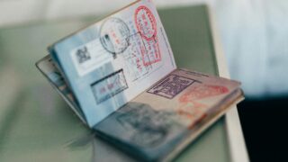Казахстан отменил визы для граждан нескольких стран