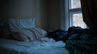 Длительный дневной сон связан с риском ранней смерти — исследование