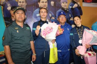 Гвардейцы торжественно встретили призёров мирового чемпионата