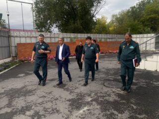 Аким Караганды посетил Региональное командование «Орталык» Национальной гвардии