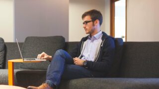 Гибкий график работы: кто по закону может по нему работать?