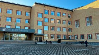 По поручению президента за счет возвращенных средств в Уральске открыли новую школу