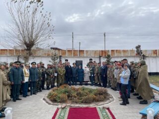 В Атбасаре открыт мемориал, посвящённый 17 воинам, погибшим на таджико-афганской границе