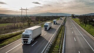 В Казахстане в 2 раза упал спрос на экспортные грузоперевозки