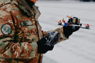 Казахстанских срочников Нацгвардии готовят к работе с FPV-дронами и разведтехникой