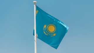 Вопросы к новогоднему столу или две тревоги казахстанцев: цены на мясо и неприкасаемость судей