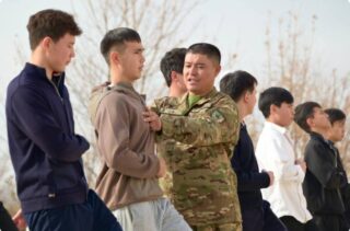 Новые правила НВП: армия активнее включается в обучение школьников