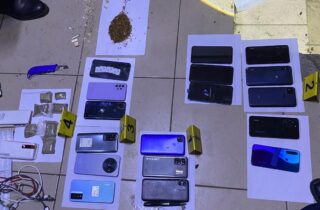 В Уральске предотвращена попытка проноса 17 телефонов в учреждение