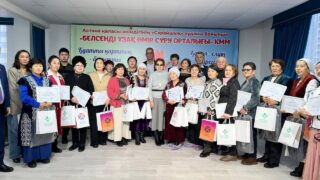 «Серебряных» волонтеров наградили в Астане