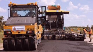 В Акмолинской области обновили более 900 км автодорог