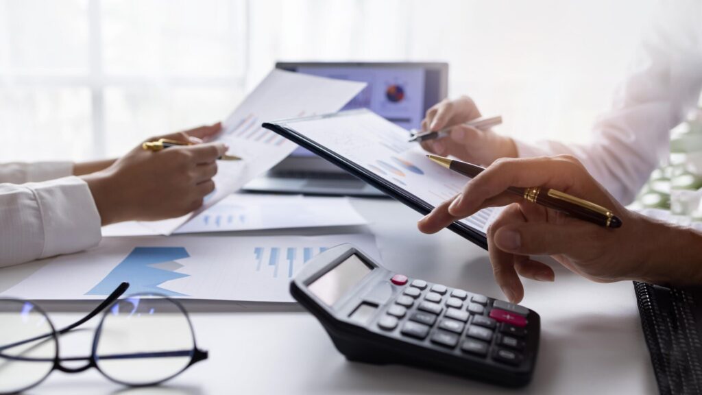 Фото: iStock.com / David Gyung