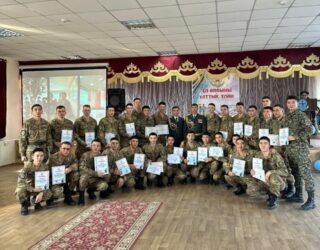 В Шымкенте чествовали военнослужащих, с честью завершивших срочную военную службу