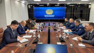 В Казахстане планируют проводить военно-патриотические сборы для школьников