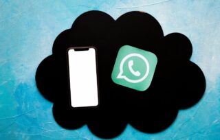 Рассылка в WhatsApp об обязанности водителей иметь при себе все документы — ложная