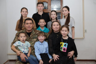 Родина начинается с семьи: отец восьмерых детей служит в Национальной гвардии