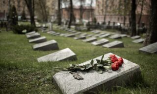 Как теперь будут хоронить и ухаживать за кладбищами в Казахстане