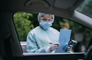 В Казахстане предлагают разрешить медосвидетельствование водителей в частных лабораториях