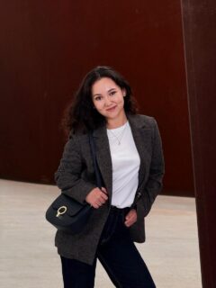 Шолпан Омар