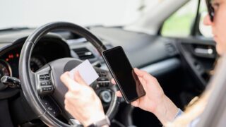 Казахстанцы смогут обновить водительское удостоверение через eGov даже после окончания срока