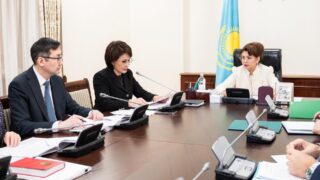 В правительстве Казахстана обсудили ситуацию с корью и вакцинацией